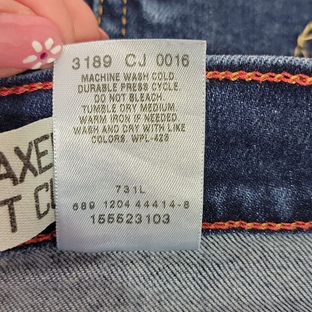 Levi's. Classic Relaxed Boot Cut Jeans. 550. Size 8M. EUC - Picture 10 of 11